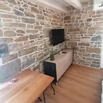 Gg Art Ii Apartment *