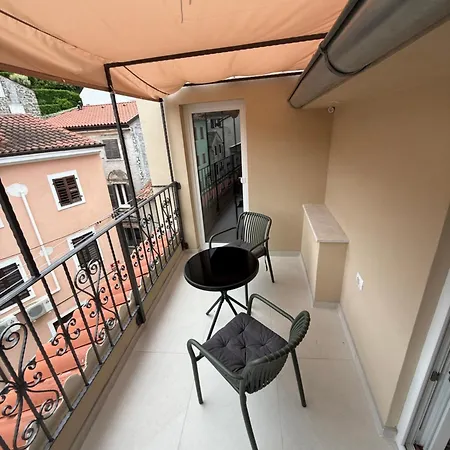 Gg Art Ii Apartment *
