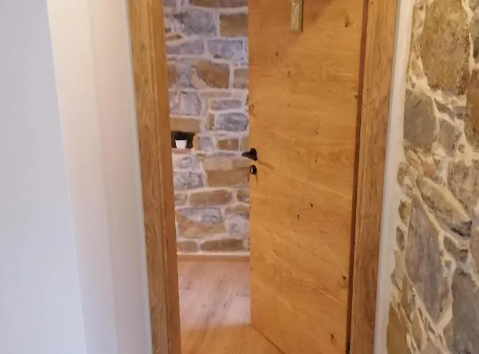 Gg Art Ii דירה פיראן